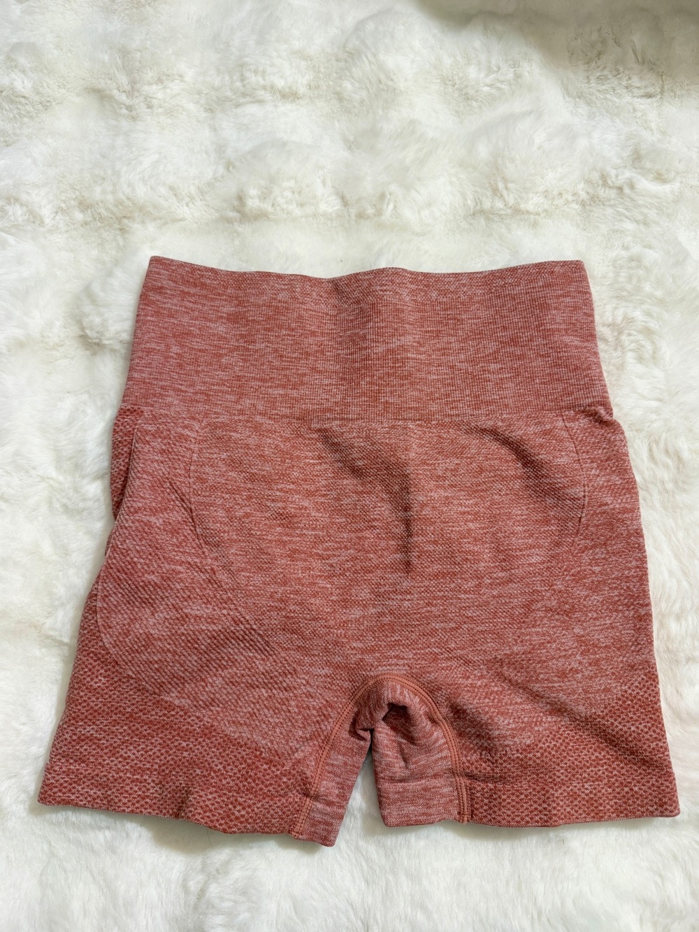 Dark Rose Red Seamless Scrunch Butt Shorts Size S